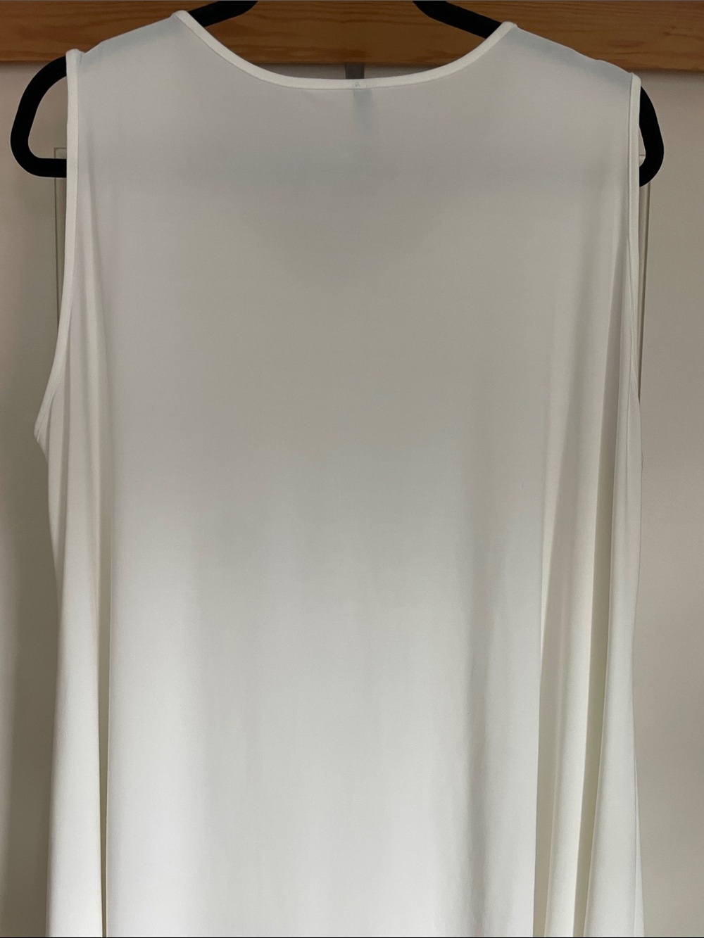 Classic White Sleeveless Tunic Tank Top - Versatile Women's Layering Piece S XXL - Picture 6 of 6